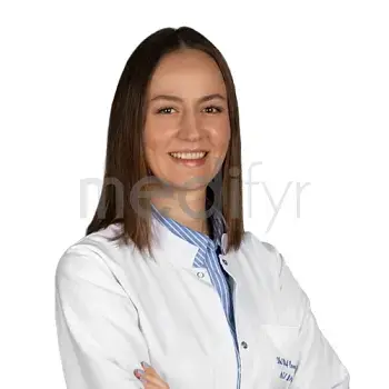 Dt. Elif Ceren Güzeler