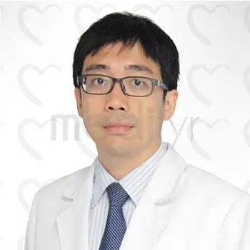 Dr. Pitchaya  Amornvararak