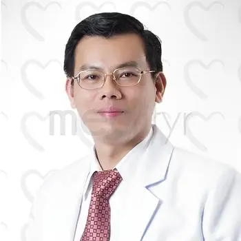 Dr. Parinyada Chinnawong