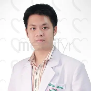 Dr. Chaiyarit Cheewawattanachai