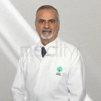 ডাঃ দীপক পারিখ