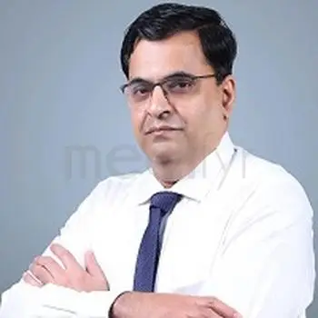 டாக்டர் பாலகிருஷ்ணன் என்