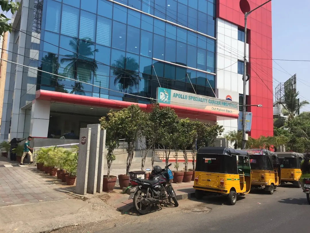అపోలో స్పెషాలిటీ హాస్పిటల్స్