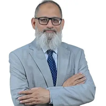 Dr. Naeem Farooqi