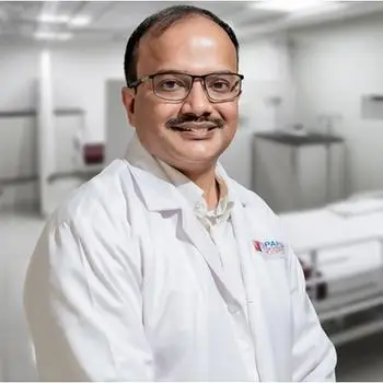 డాక్టర్ రాఘవేంద్ర బాబు