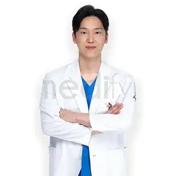 Dr. Kwon Soon Hong