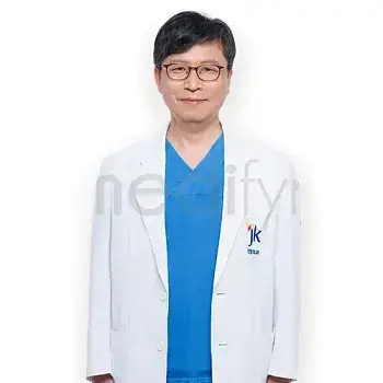 Dr. Hong Su Jin 