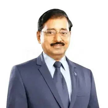 Dr. R . Sathyamoorthi