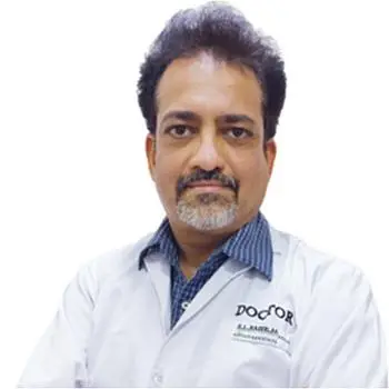 Dr. Nikhil Kulkarni